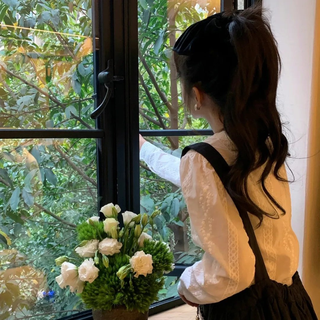 我是纳斯琳